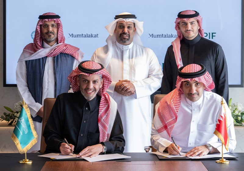 PIF and Bahrain Mumtalakat sign MoU to promote cooperation and investment in strategic sectors